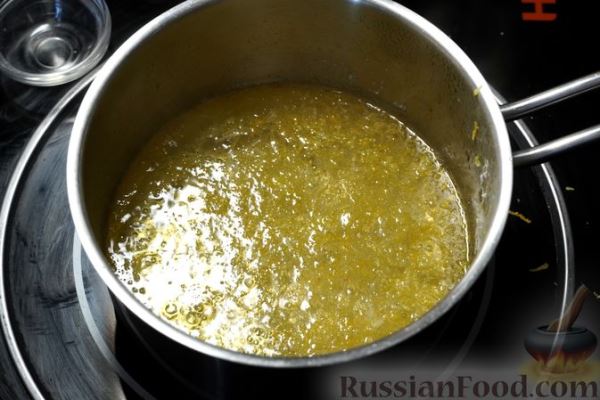 Слоёные рулетики с ореховой начинкой и лимонным сиропом