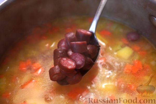 Сливочный суп с охотничьими колбасками