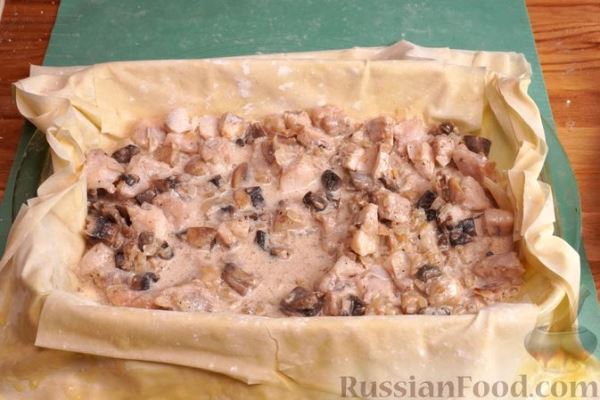 Пирог с рыбой и грибами, из теста фило