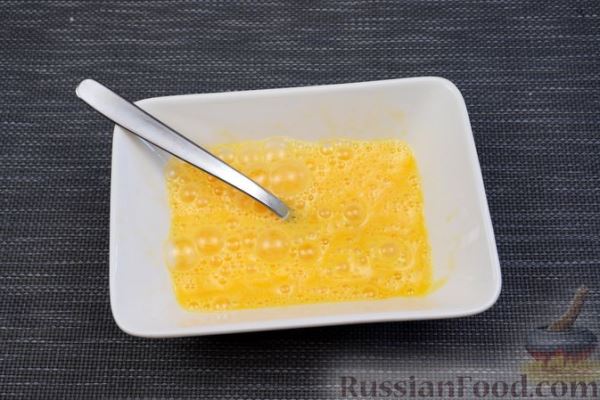 Отбивные из свинины, фаршированные ананасами и сыром